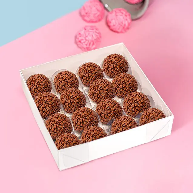 Caixa Basic 16 Doces Branca – Basic